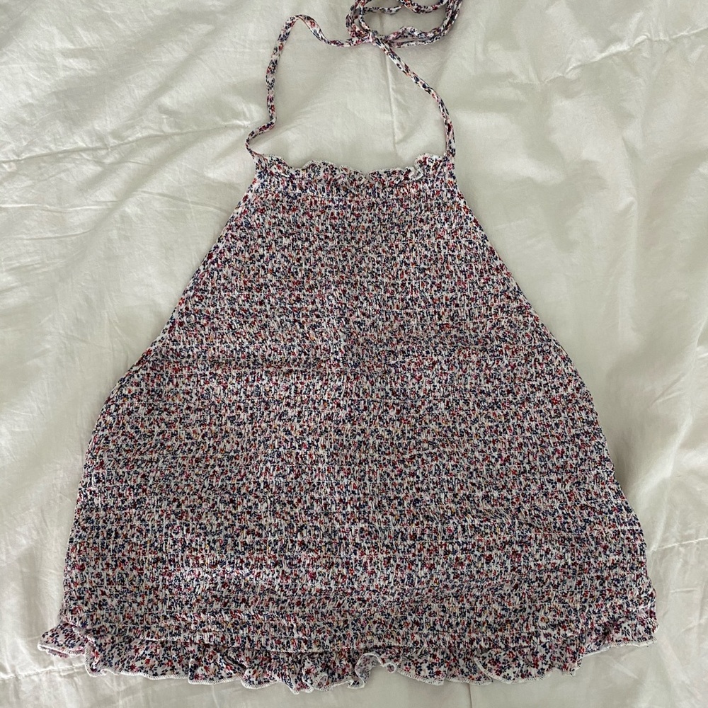 Open back, halter crop top